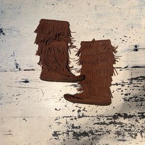 Minnetonka Brown Fringe Moccasin Boots